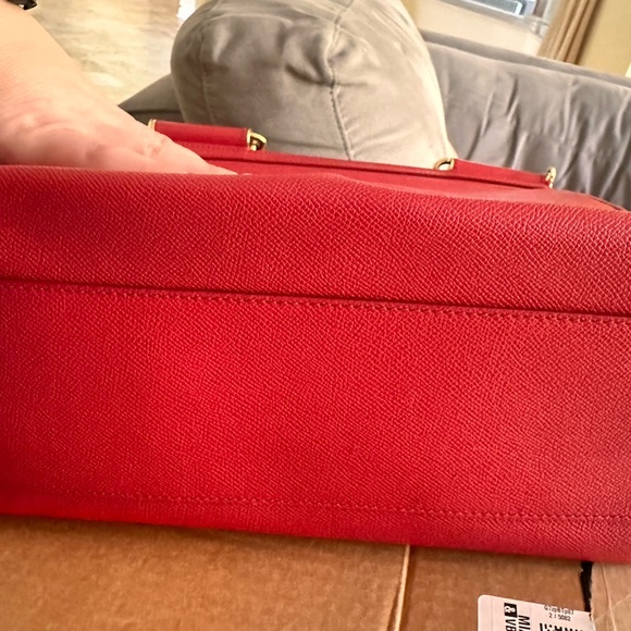 Medium Sicily handbag - Picture 8 of 12